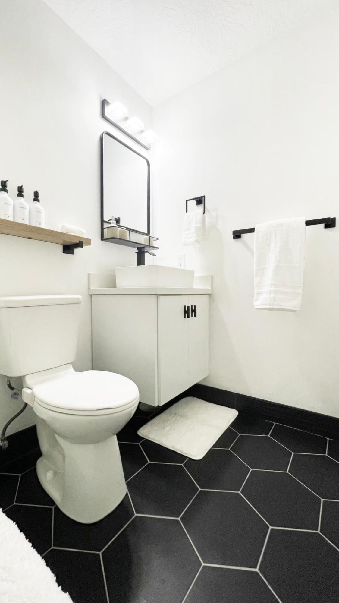 Private Room With Shared Spaces In Fully Equipped Lehi Home Екстер'єр фото